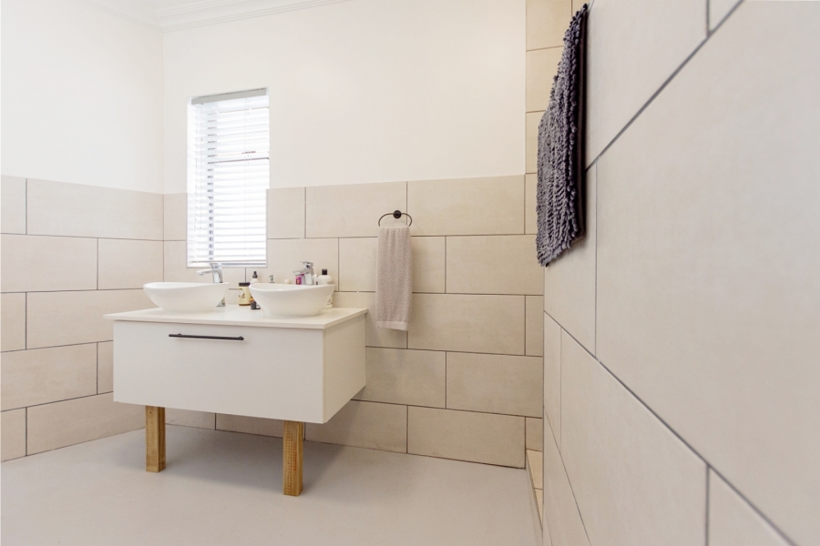 3 Bedroom Property for Sale in Britannia Bay Western Cape